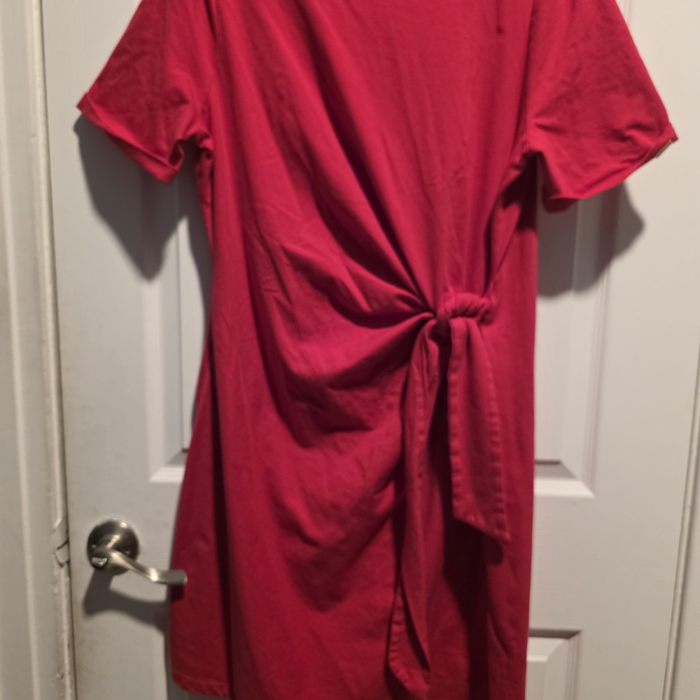 Spring DKNY Hot Red  Short Sleeve Dress with Logo Plaque...NWOT
